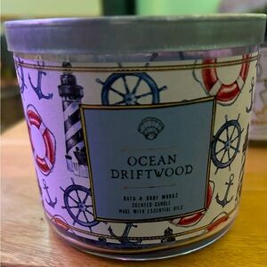 Bath and Body Works Ocean Driftwood Candle